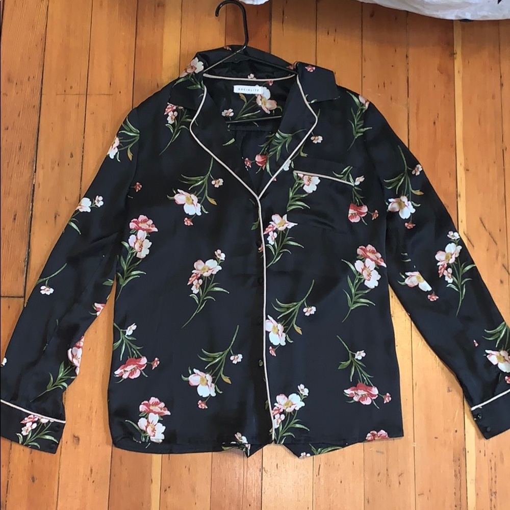 Floral button down top